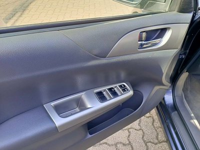 Subaru Impreza Impreza 2.5 turbo 16V WRX STi A Line DCCD, Anno 2 - hlavní obrázek