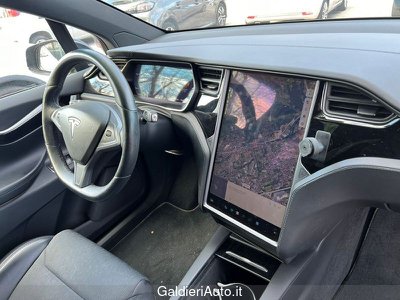 Tesla Model X 75kWh Dual Motor, Anno 2018, KM 122701 - hlavní obrázek